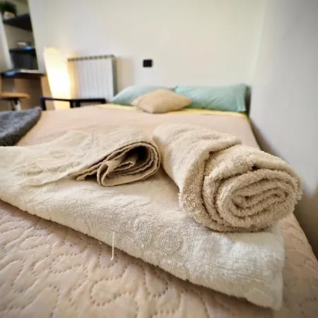 Lägenhet Studio San Luca Ascensore Aria Cond. Acquario
